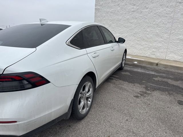 Used 2023 Honda Accord LX image 3