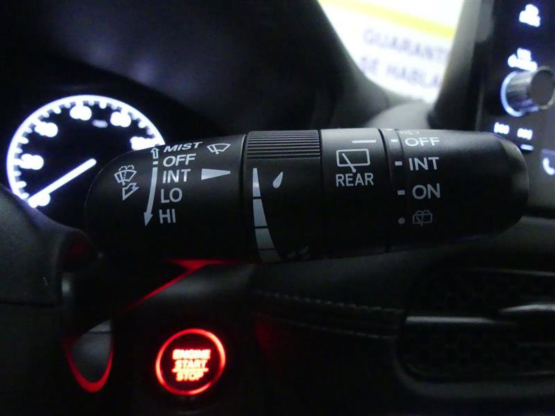 Used 2025 Honda HR-V EX-L image 19