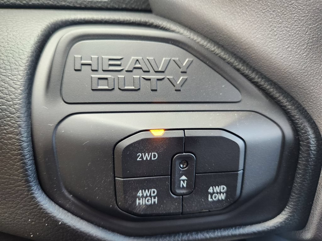 New 2026 RAM 2500 Big Horn AWD/4WD image 22