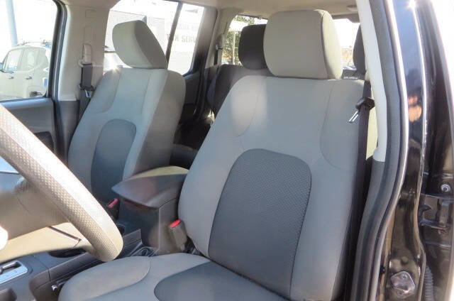 Used 2015 Nissan Xterra S w/ Value Package AWD/4WD image 43