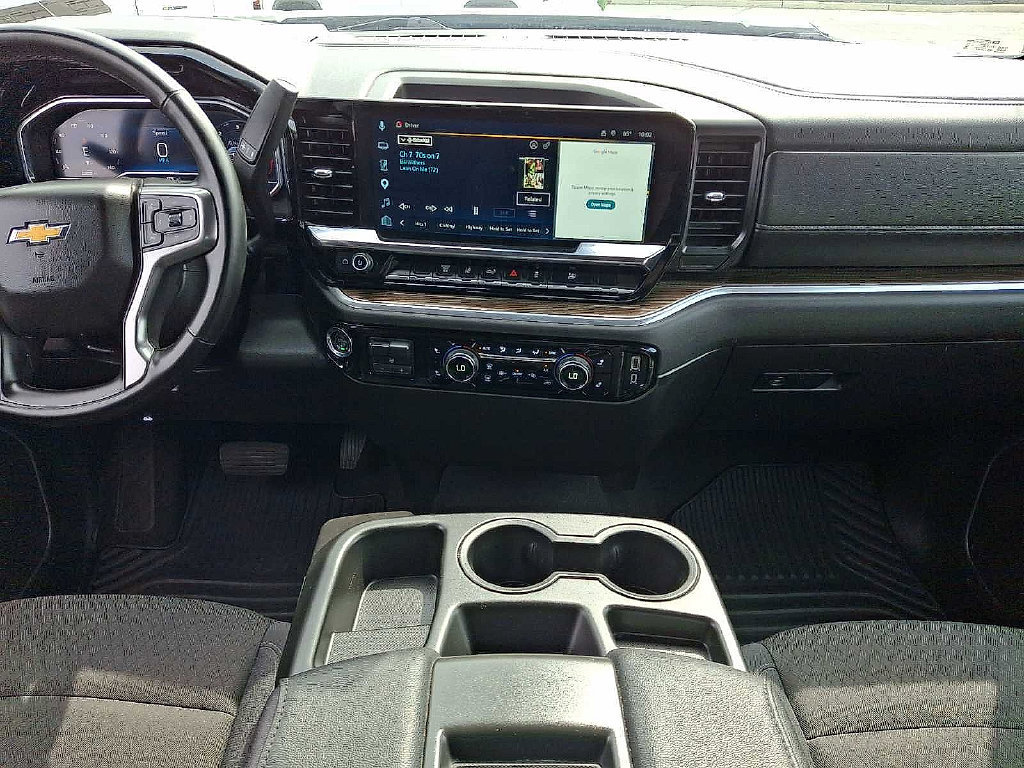 Used 2025 Chevrolet Silverado 2500 LT w/ Convenience Package AWD/4WD image 15