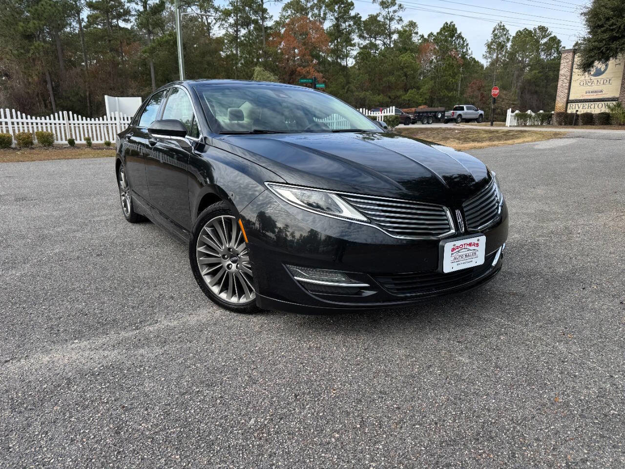 Used 2014 Lincoln MKZ AWD image 37