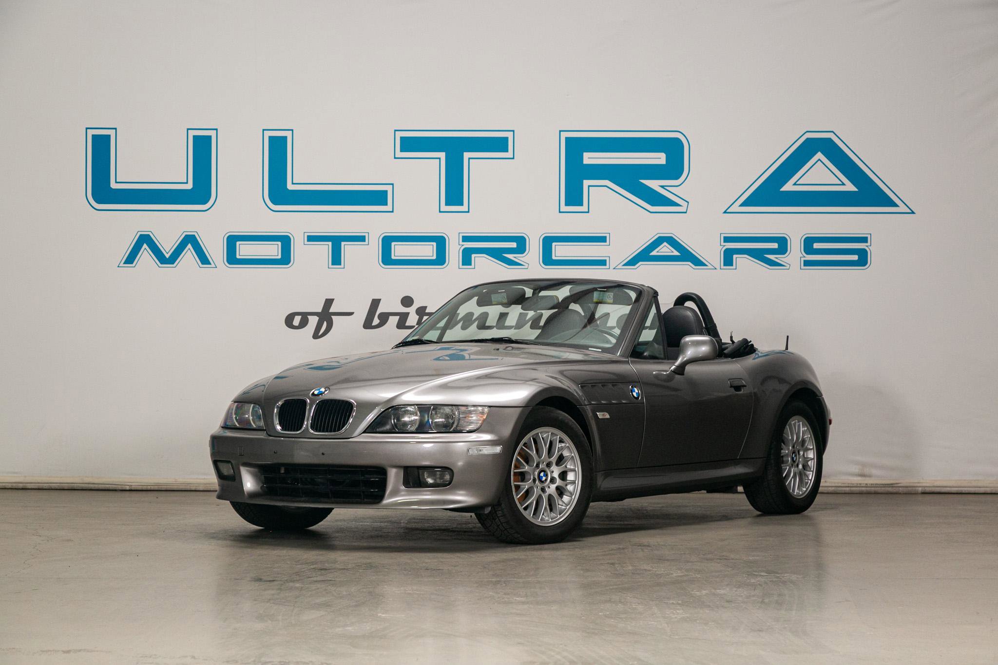 Used 2002 BMW Z3 2.5i RWD image 3