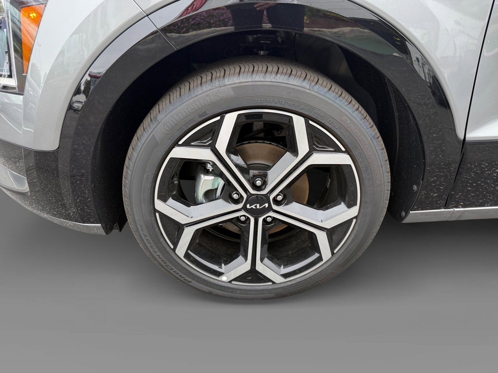 New 2026 Kia Niro SX Touring image 9