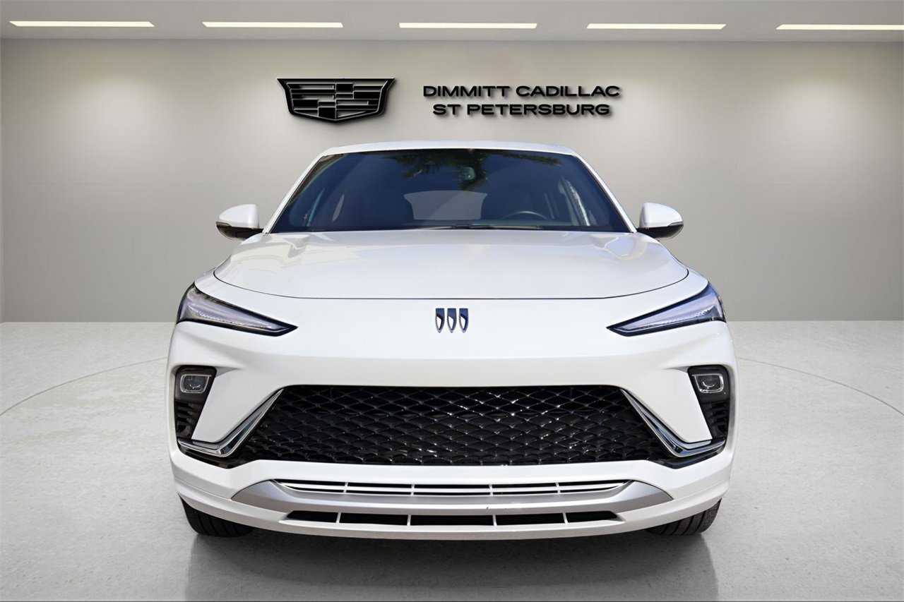 Used 2024 Buick Envista Avenir image 2