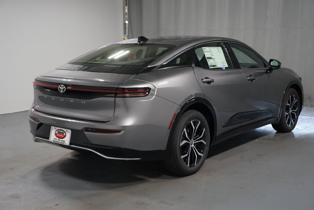 New 2027 Toyota Crown AWD/4WD image 8