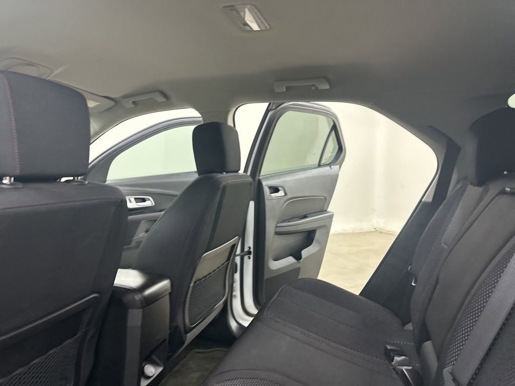 Used 2017 Chevrolet Equinox LT w/ Convenience Package image 28