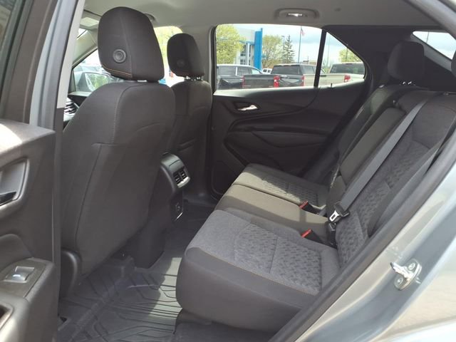 Certified 2024 Chevrolet Equinox LT w/ LPO, Floor Liner Package FWD image 9