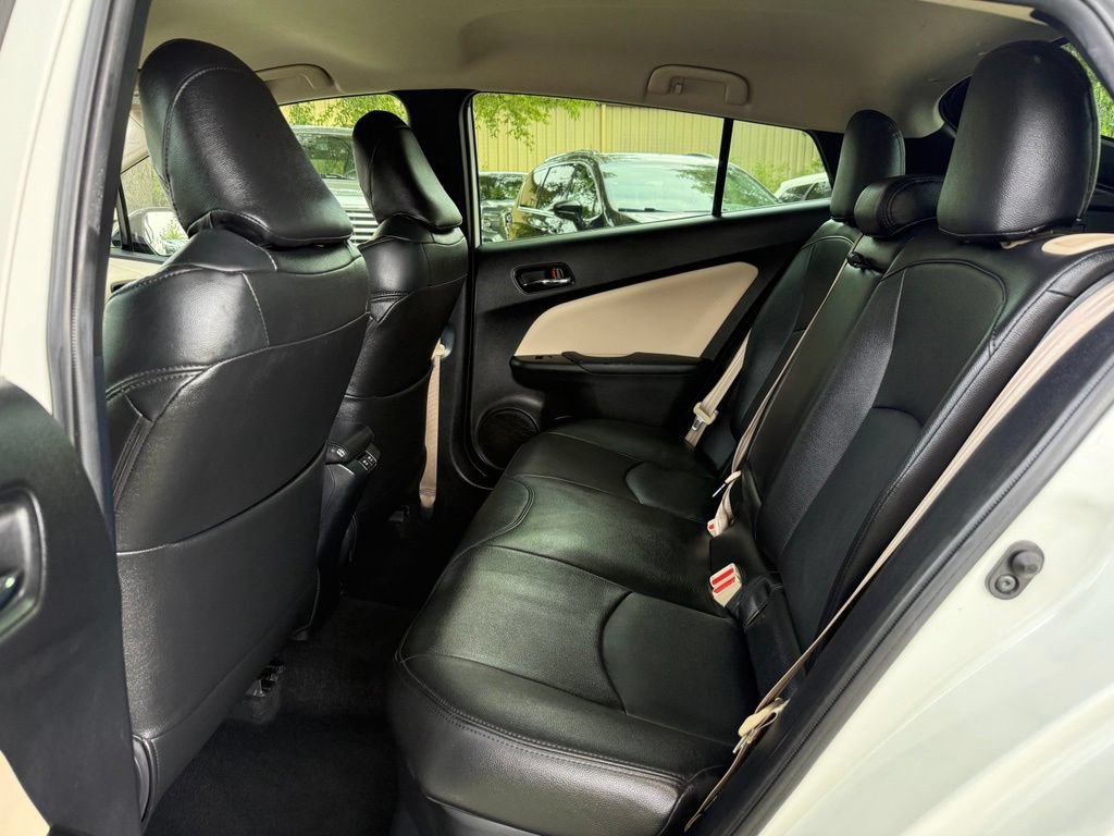 Used 2019 Toyota Prius LE FWD image 14