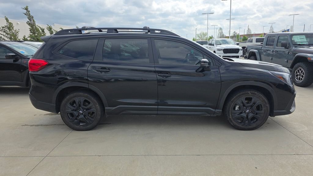 Used 2023 Subaru Ascent Onyx Edition Limited image 6