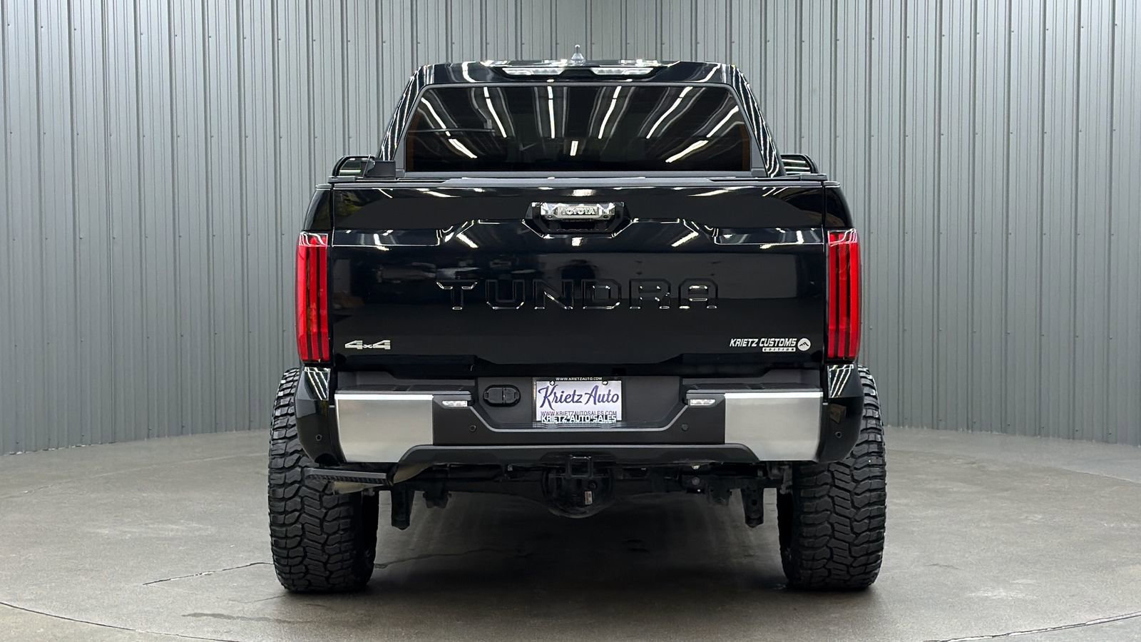 Used 2025 Toyota Tundra Limited image 4