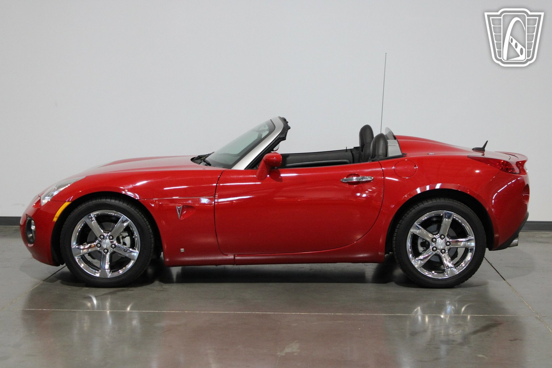 Used 2008 Pontiac Solstice GXP w/ Premium Package image 24