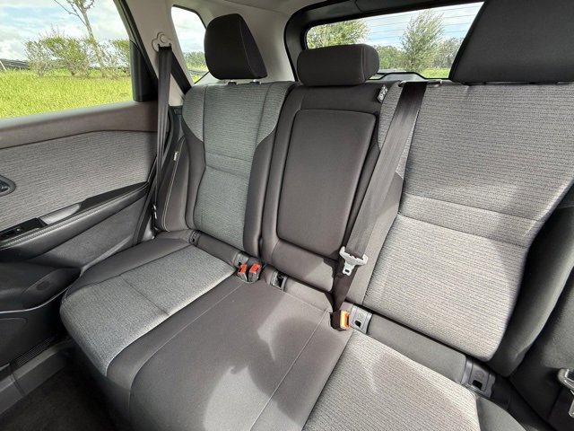 Used 2023 Nissan Rogue SV image 25