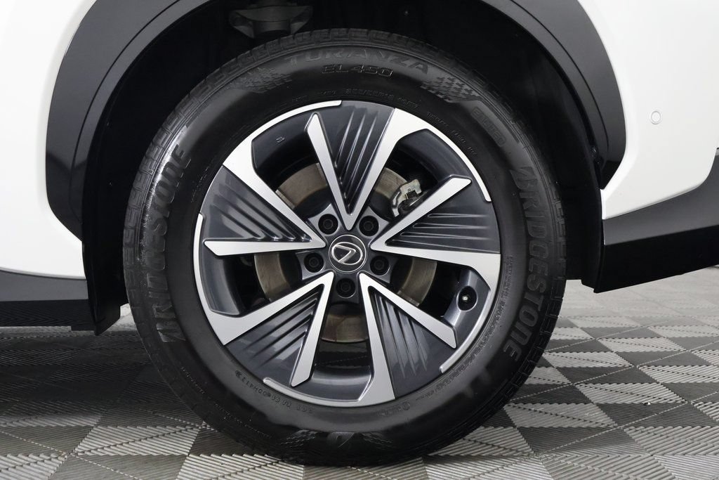 Certified 2023 Lexus RZ 450e Premium w/ Technology Package AWD/4WD image 16