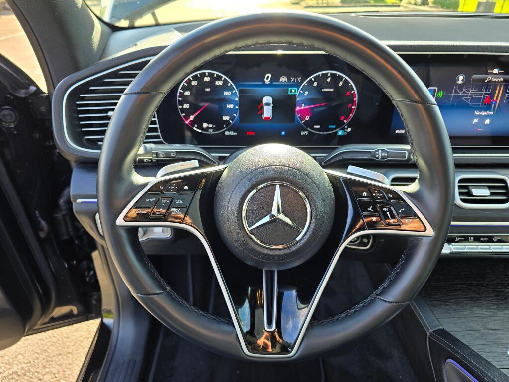 Used 2024 Mercedes-Benz GLE 350 4MATIC w/ 3rd Row Seat Package image 14