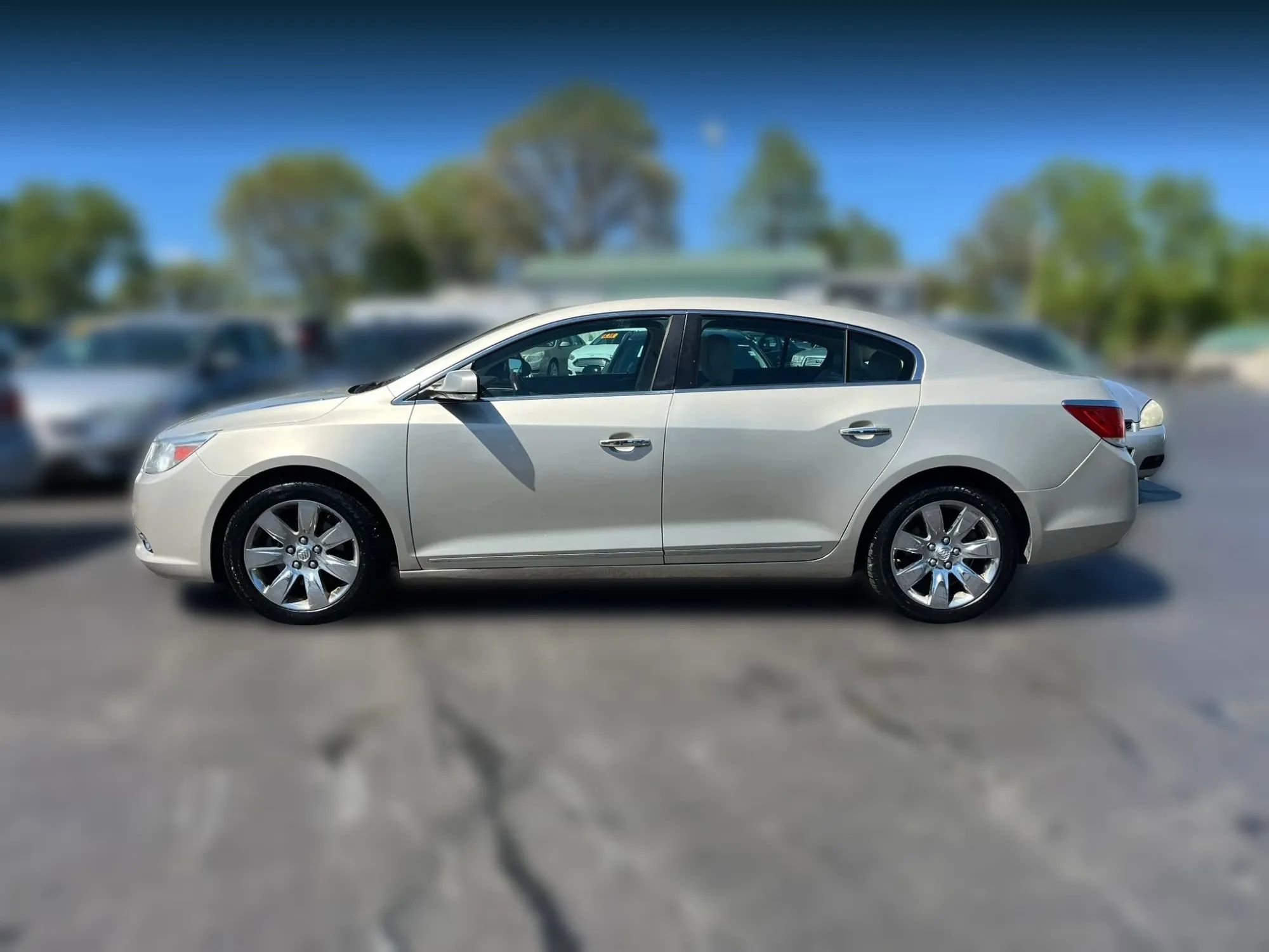 Used 2013 Buick LaCrosse Premium w/ Driver Confidence Package image 2