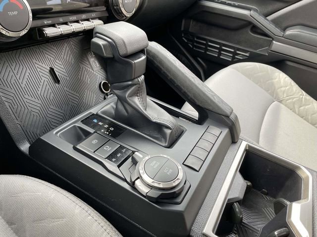 Used 2025 Toyota Tacoma SR5 image 30
