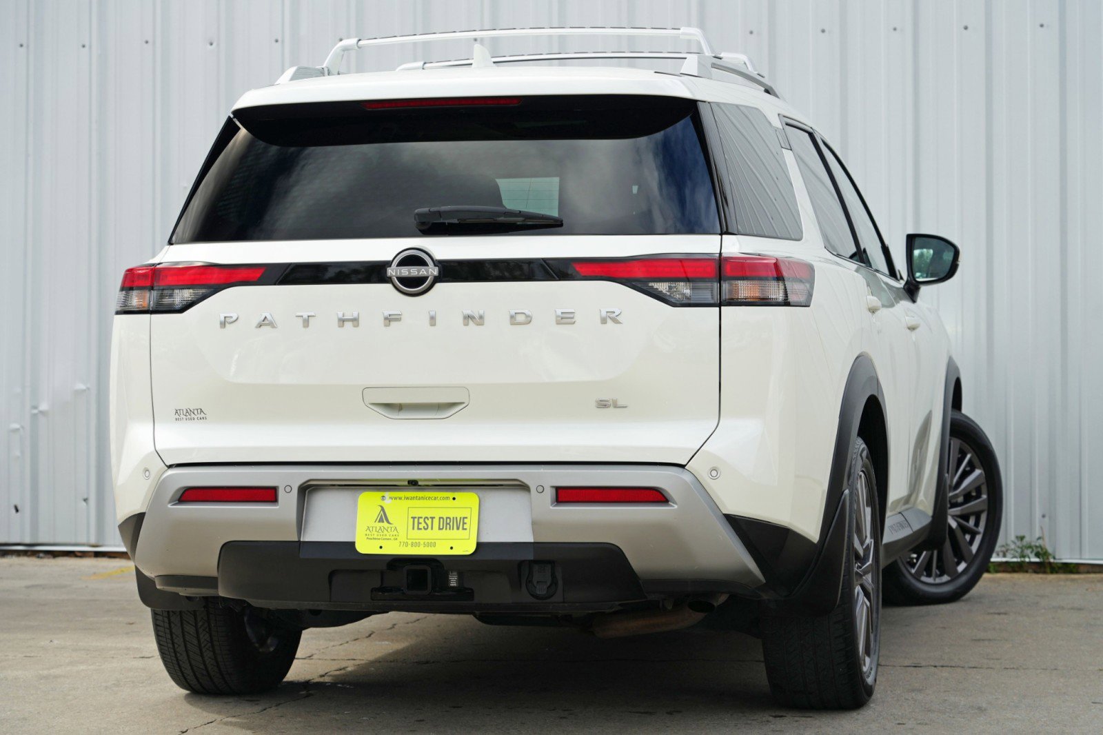 Used 2023 Nissan Pathfinder SL w/ SL Premium Package image 4