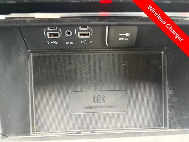 Used 2025 Jeep Grand Cherokee L Altitude RWD image 12