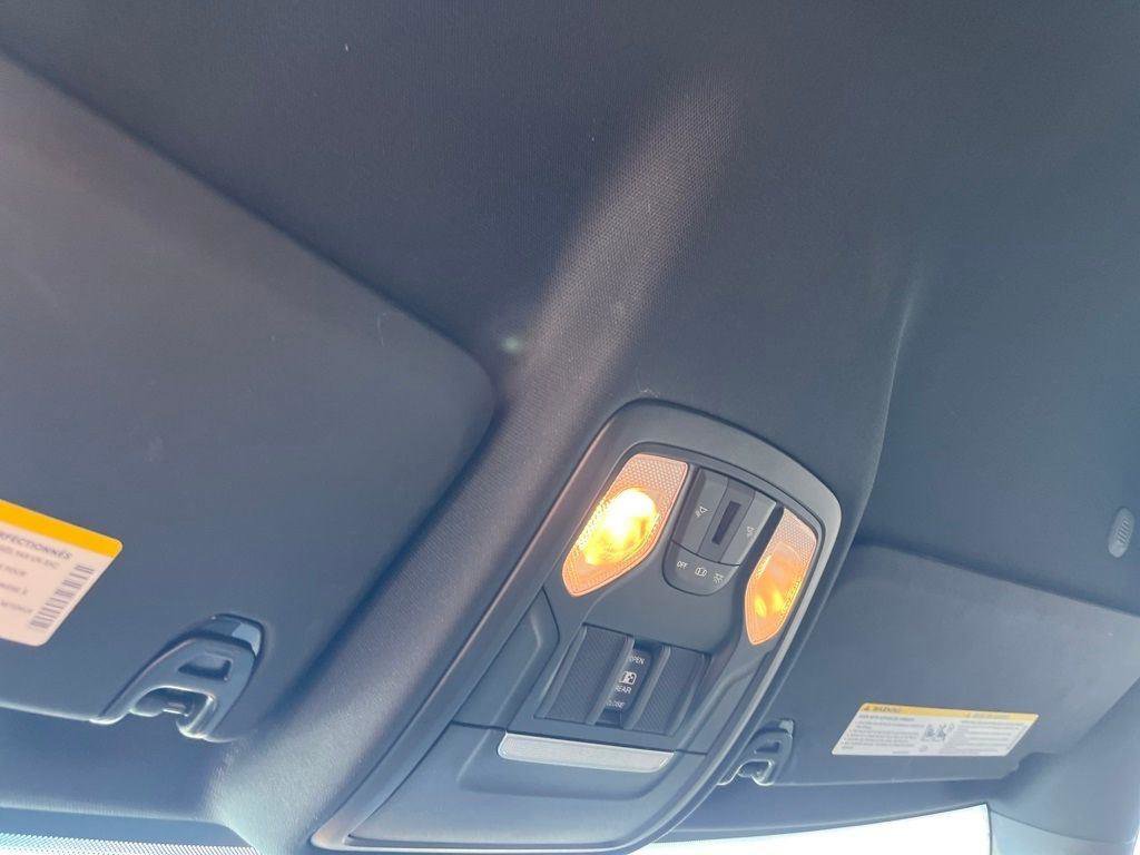 Used 2021 RAM 3500 Tradesman image 18