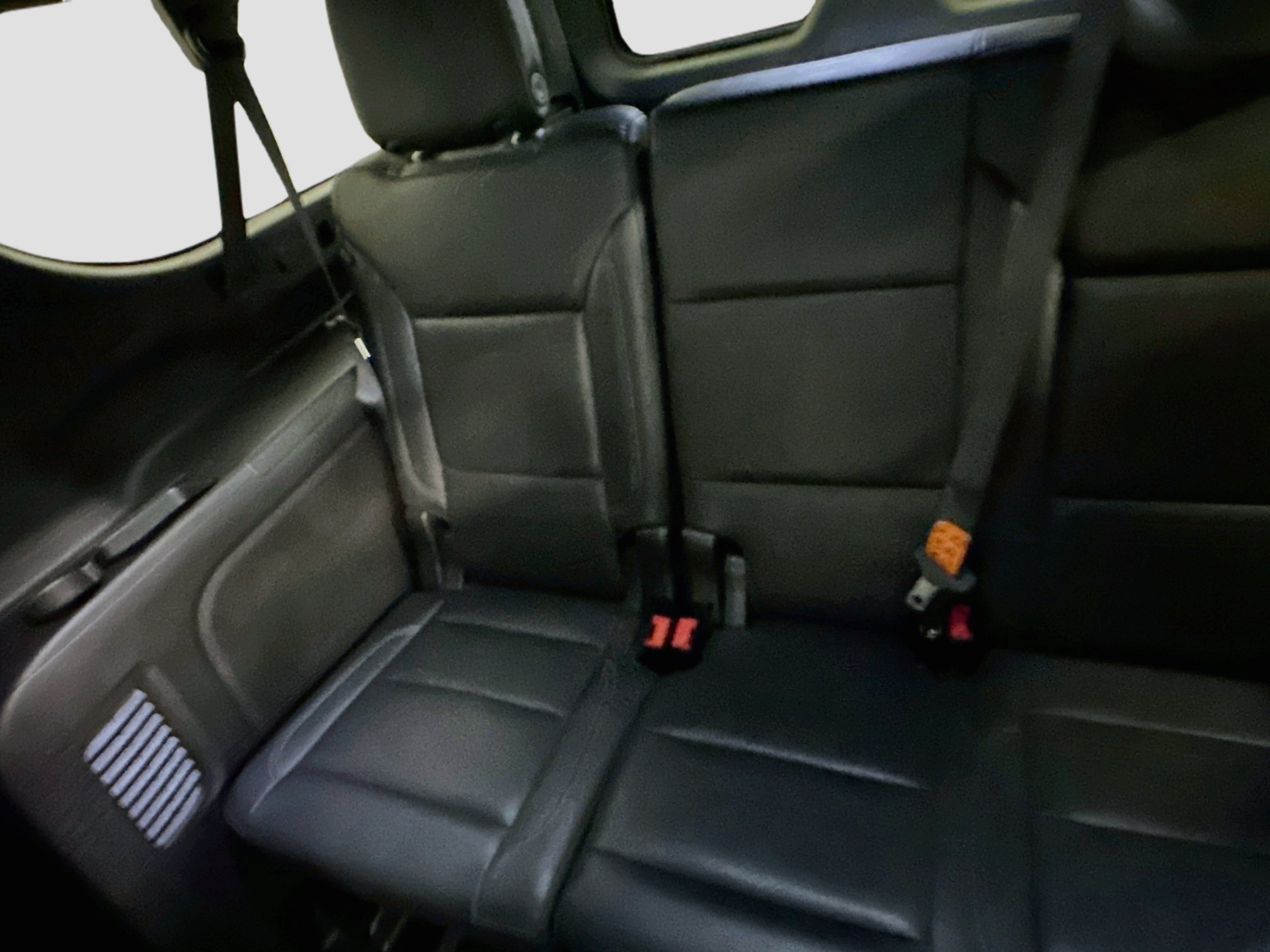 Used 2022 Chevrolet Suburban Z71 w/ Z71 Off-Road Package AWD/4WD image 29
