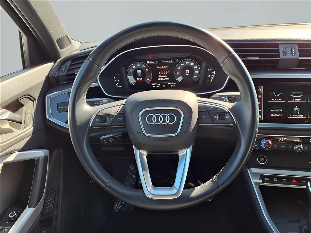Used 2024 Audi Q3 2.0T Premium image 14
