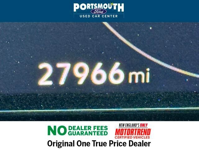 Used 2025 Volkswagen Atlas SE image 17