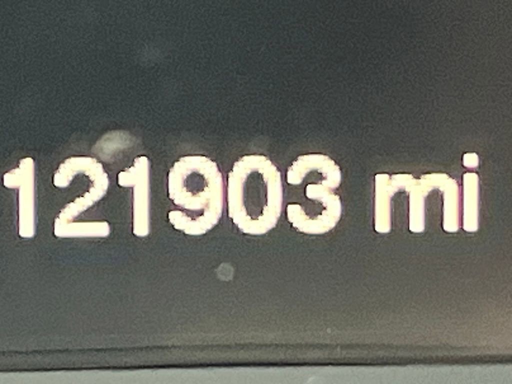 Used 2016 Jeep Cherokee Latitude w/ Safety/Convenience Group image 22