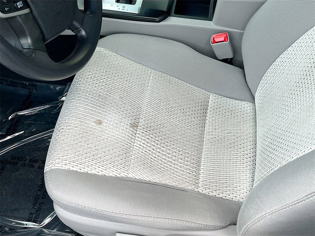 Used 2013 Toyota Camry L image 18