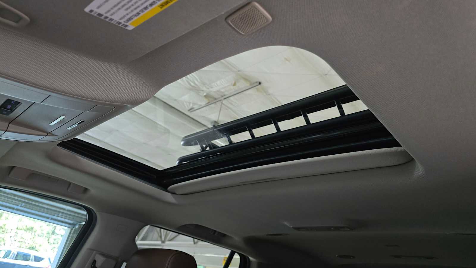 Used 2018 Chevrolet Tahoe Premier w/ RST 6.2L Performance Edition image 22