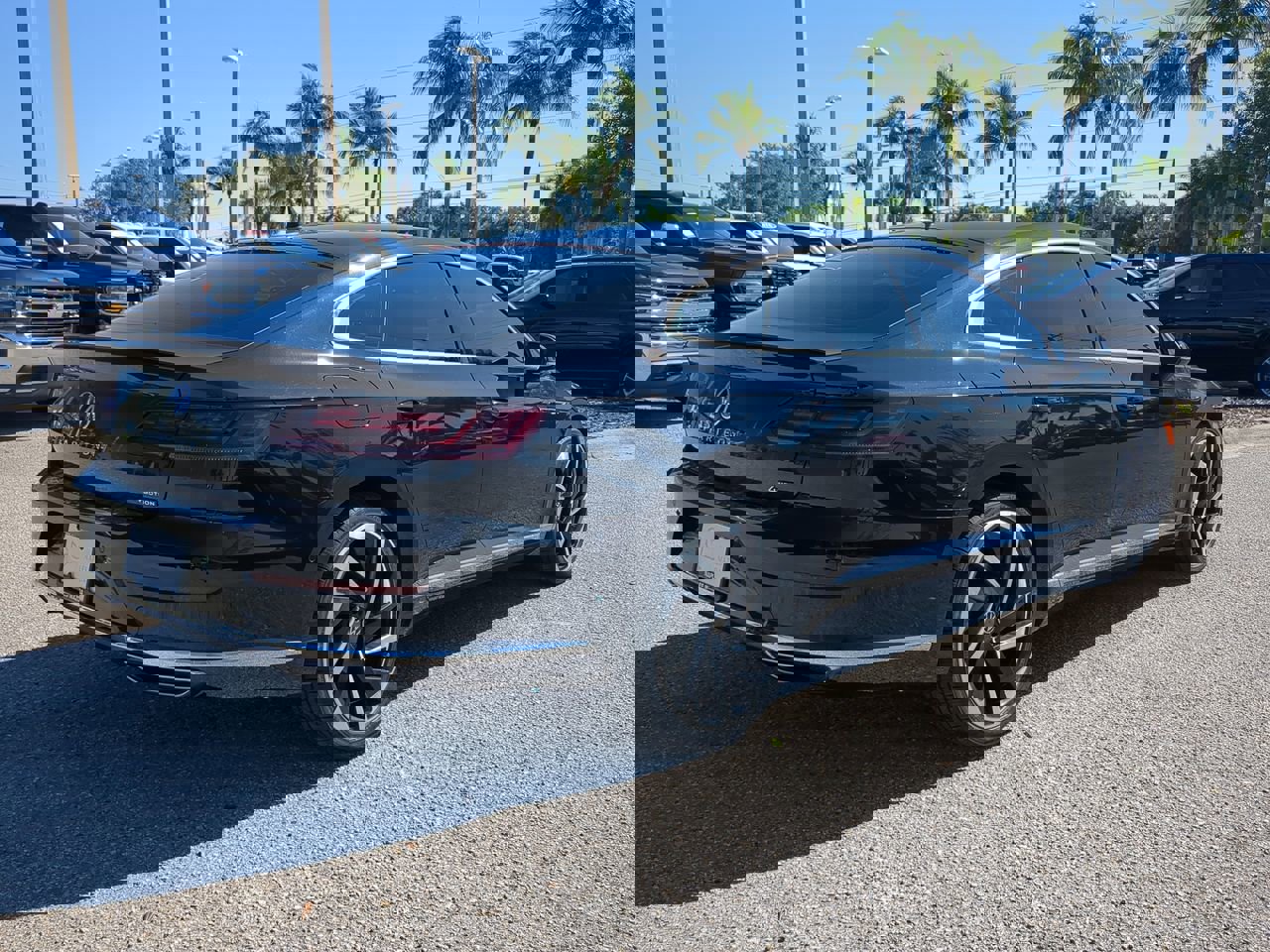 Used 2021 Volkswagen Arteon SEL Premium image 5