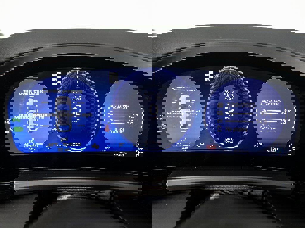 New 2025 Porsche Macan Turbo Electric image 33