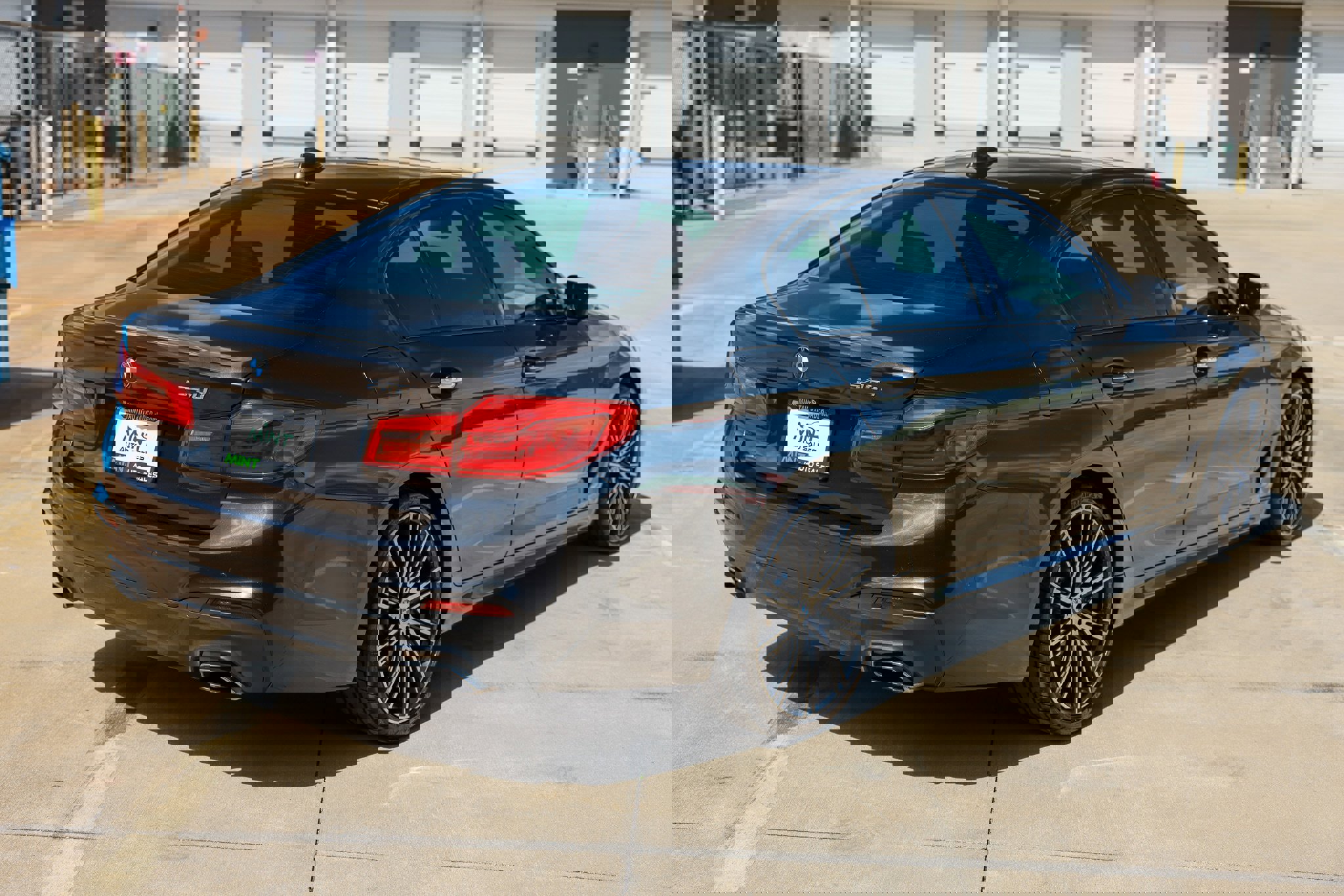 Used 2018 BMW 540i image 17