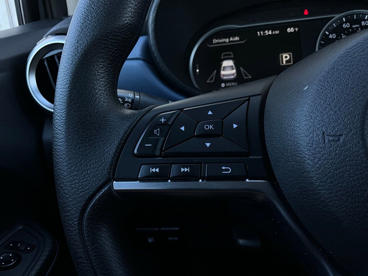 Used 2025 Nissan Versa SV image 27