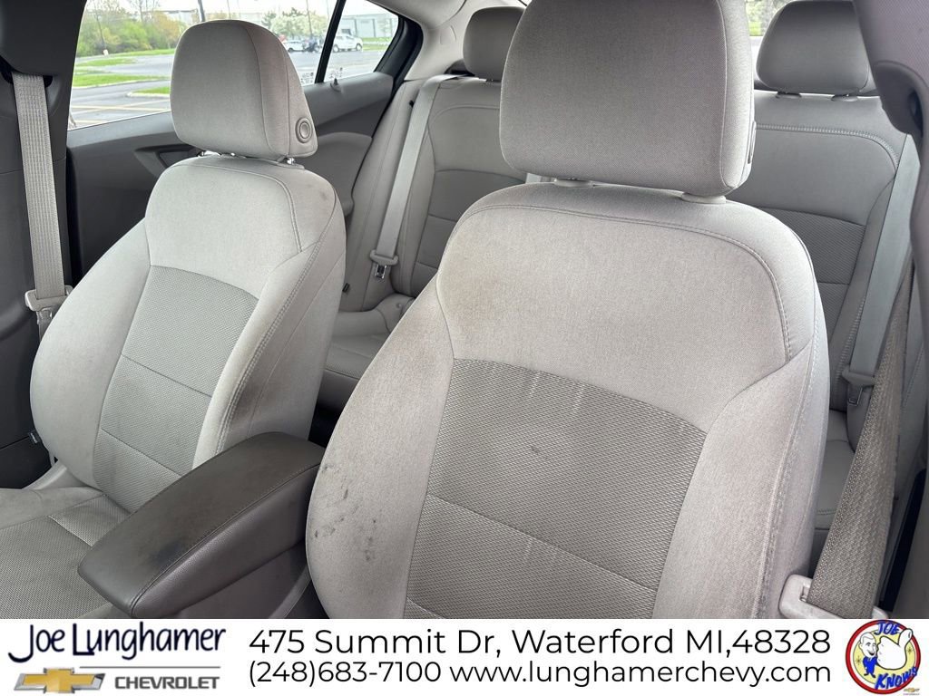 Used 2016 Chevrolet Cruze LT w/ Convenience Package FWD image 13