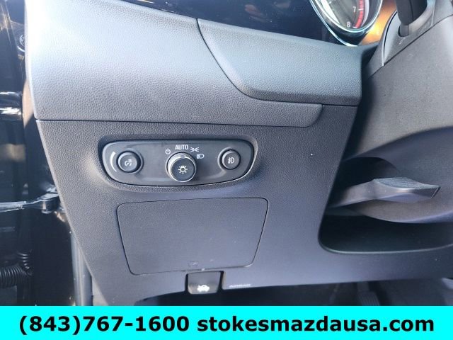 Used 2023 Buick Encore GX Preferred w/ Cold Weather Comfort Package image 3