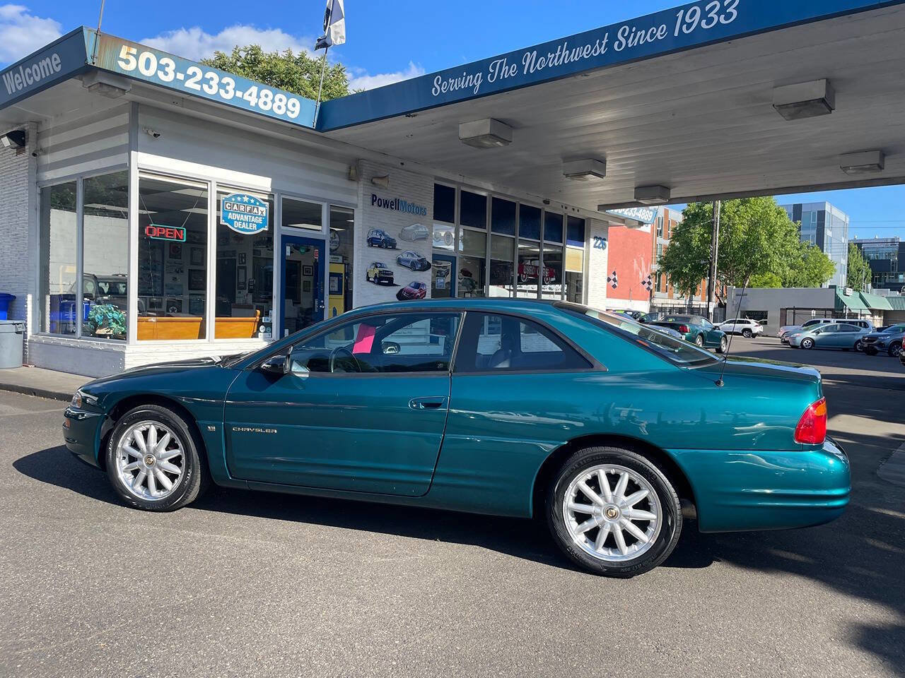 Used 1998 Chrysler Sebring LXi FWD image 11