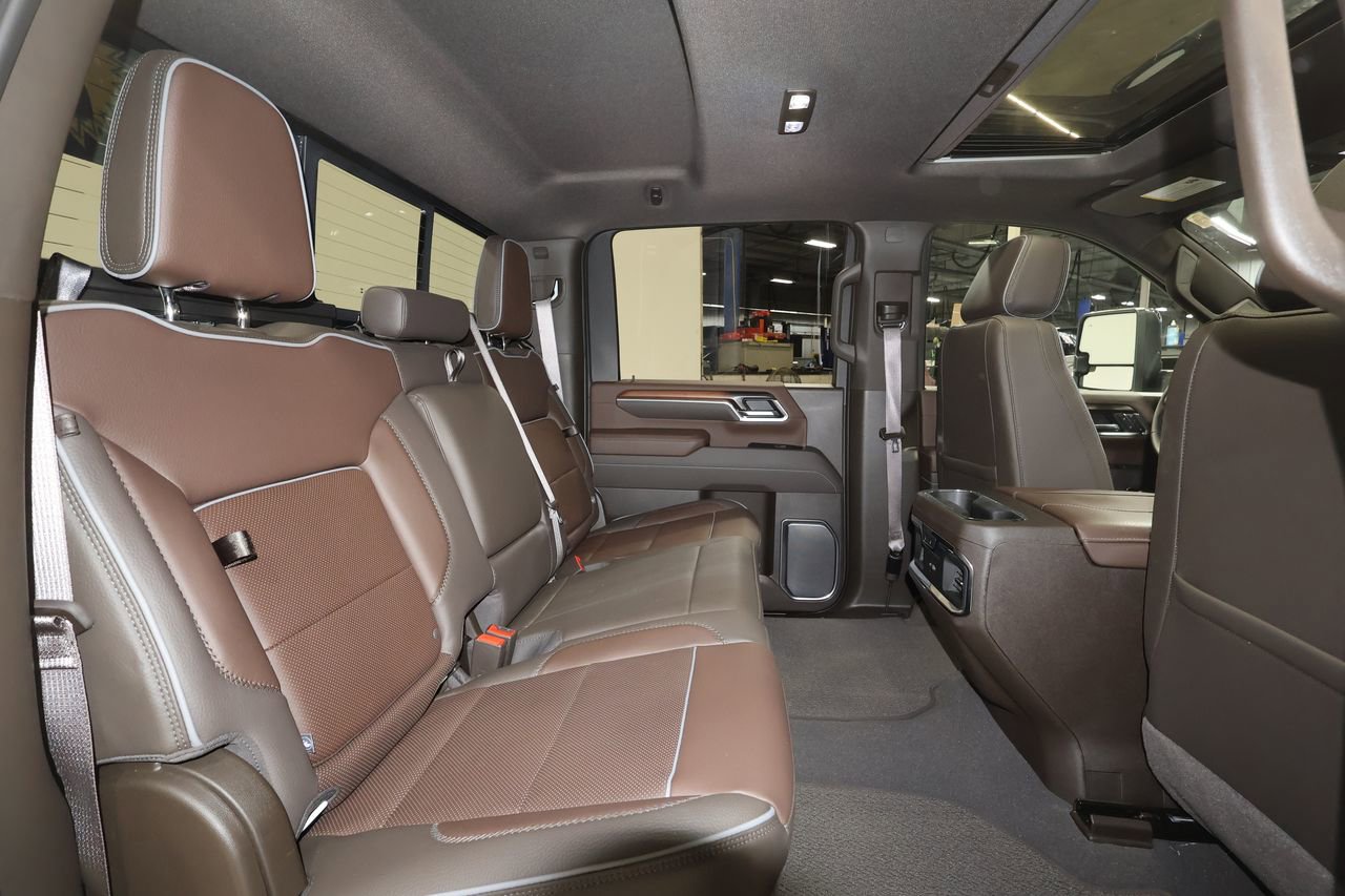 Certified 2025 GMC Sierra 2500 Denali w/ Denali Reserve Package image 27