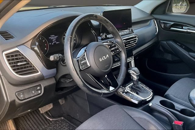 Used 2023 Kia Seltos Nightfall Edition AWD/4WD image 12
