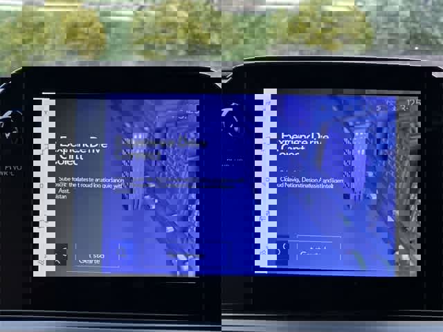 Used 2023 Lexus UX 250h AWD w/ Premium Package image 13