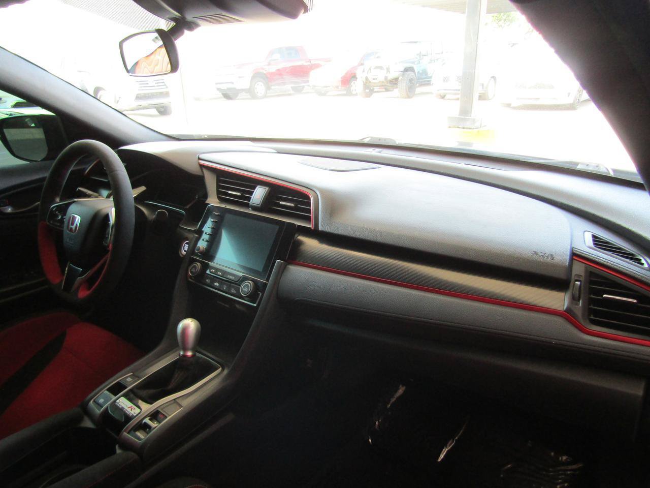 Used 2021 Honda Civic Type R image 12
