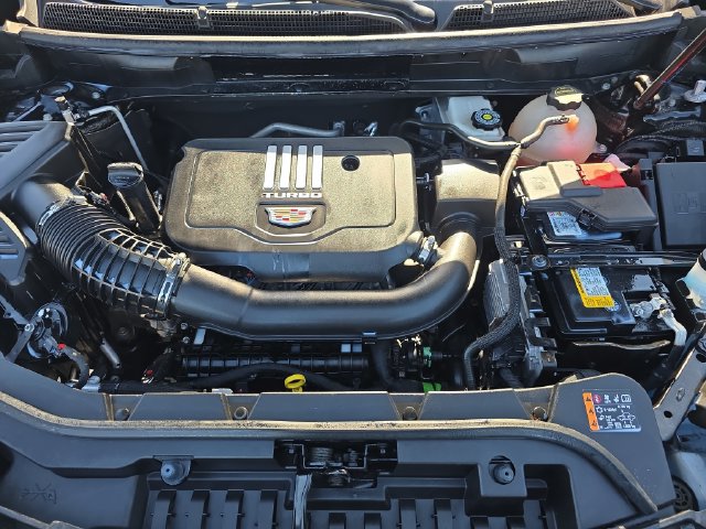 Certified 2024 Cadillac XT5 Luxury w/ LPO, Floor Liner Package AWD/4WD image 30