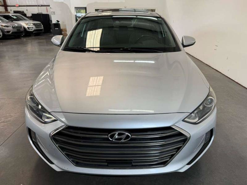 Used 2018 Hyundai Elantra Limited w/ Limited Ultimate Package 02 FWD image 5