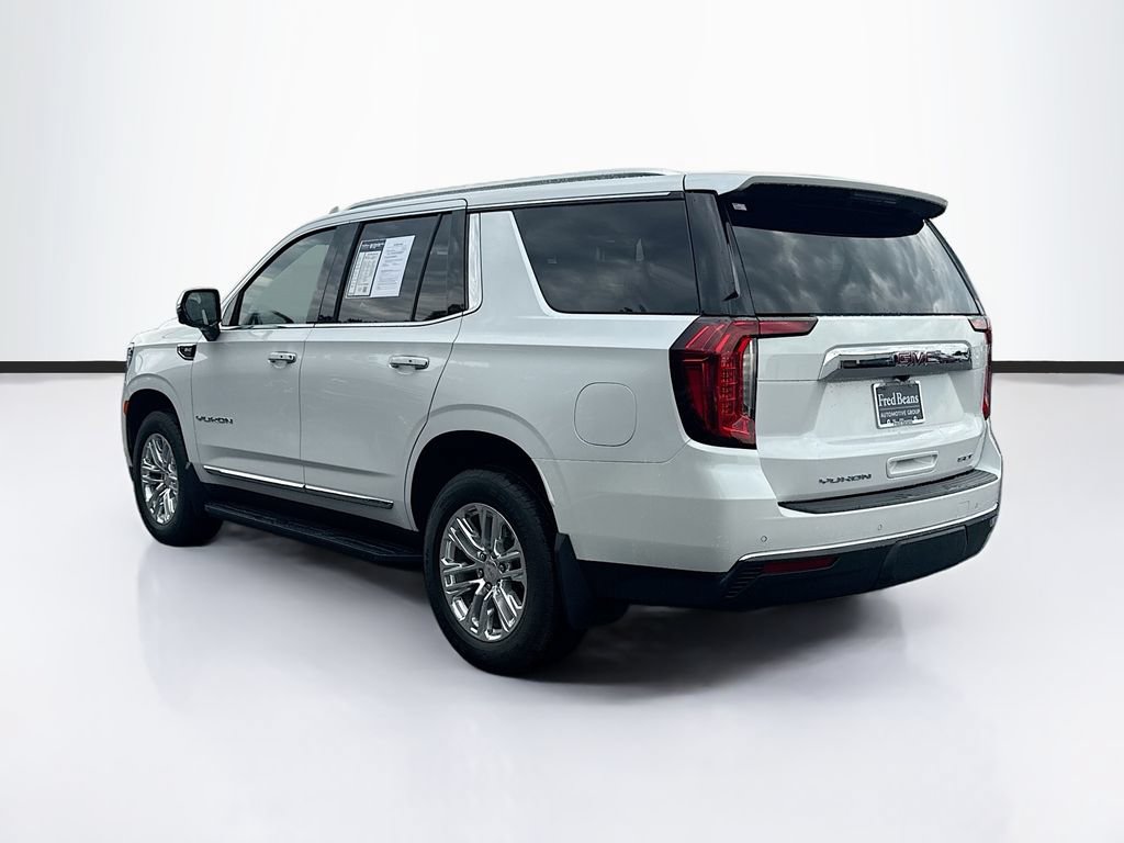 Used 2023 GMC Yukon SLT w/ SLT Premium Package AWD/4WD image 6
