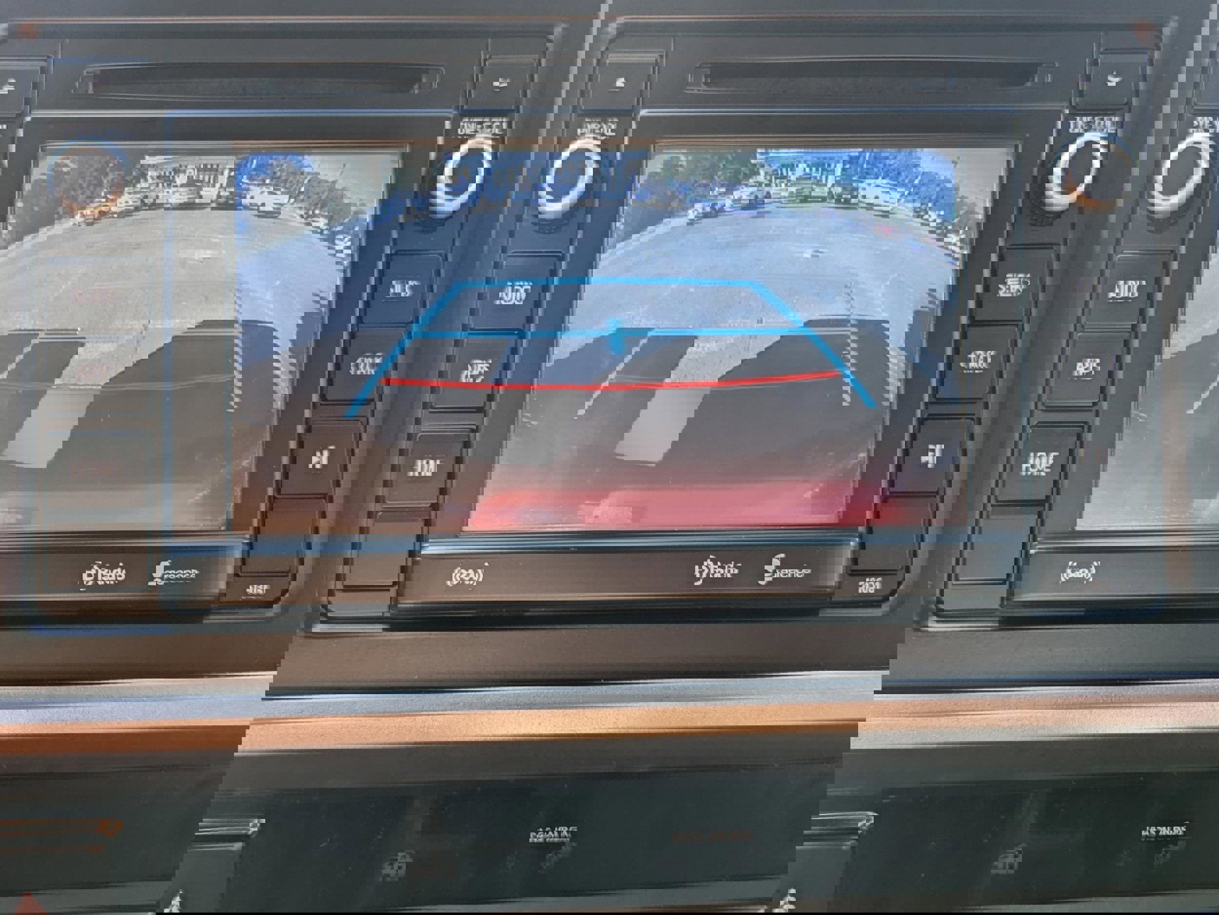 Used 2018 Toyota Tacoma SR5 image 25