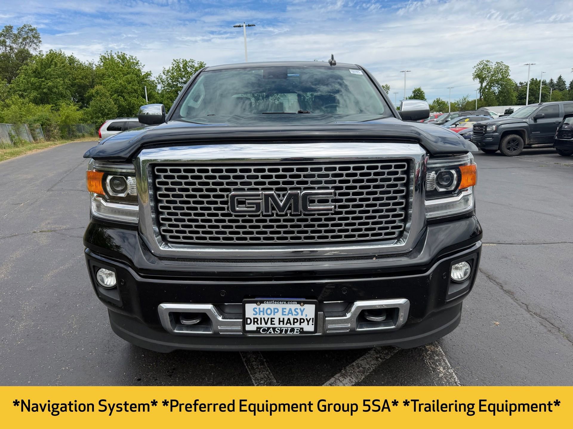Used 2015 GMC Sierra 1500 Denali w/ Driver Alert Package AWD/4WD image 2