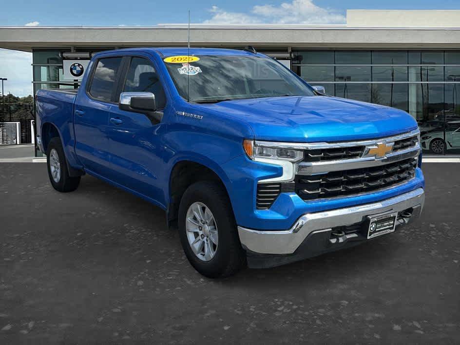 Used 2025 Chevrolet Silverado 1500 LT AWD/4WD image 1