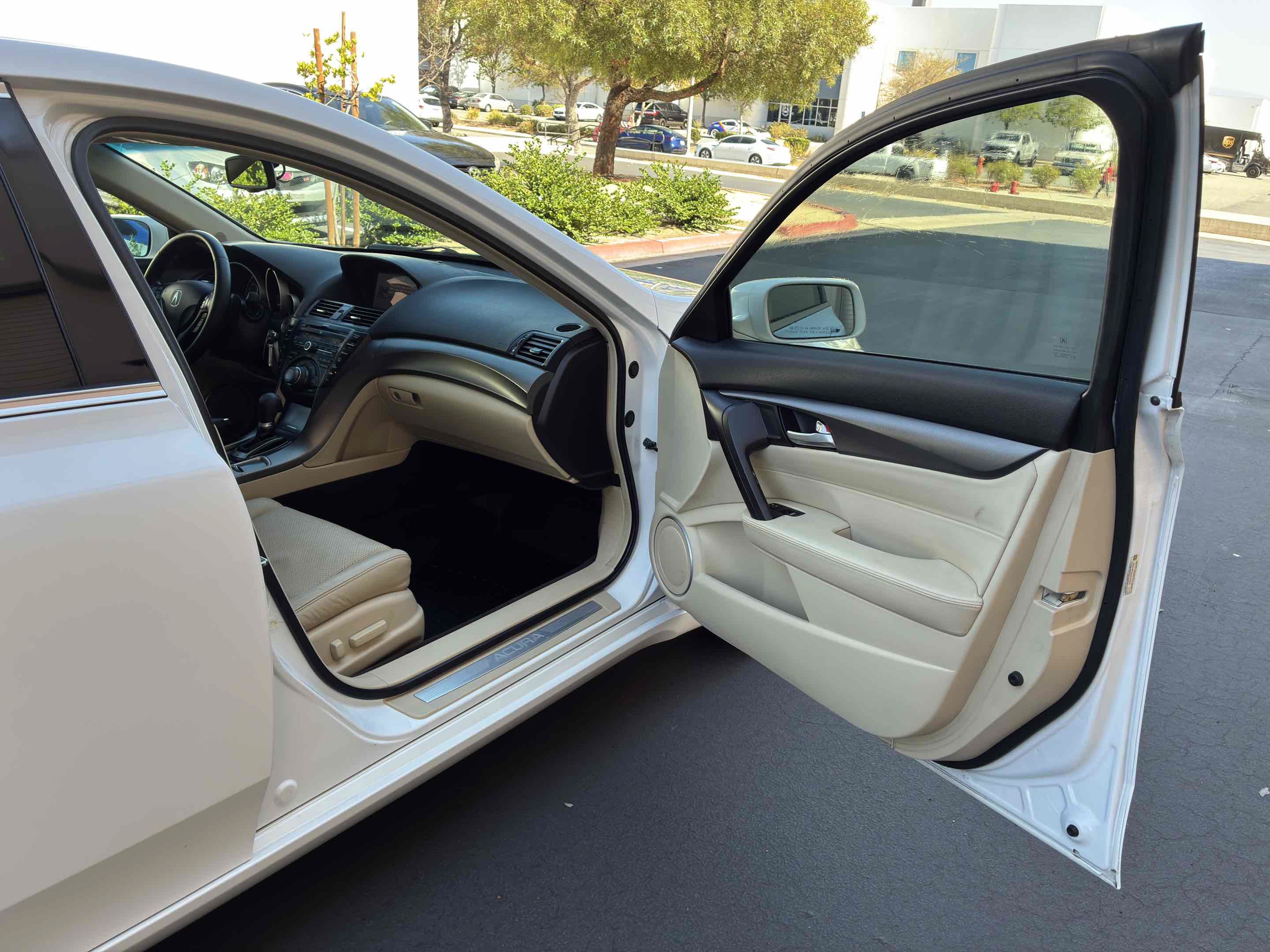 Used 2014 Acura TL w/ Technology Package FWD image 42