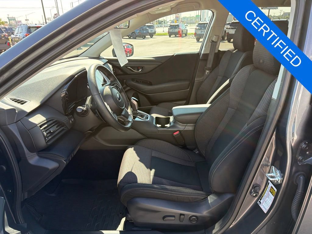 Certified 2025 Subaru Outback Premium AWD/4WD image 9