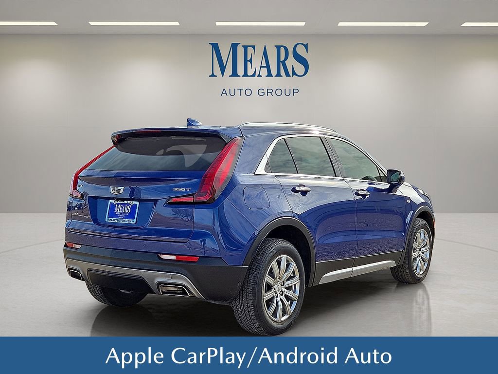 Used 2022 Cadillac XT4 Premium Luxury w/ Safety Alert Package image 6